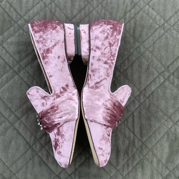 NWT Corrina Velvet Flats/Loafers size 10 - Picture 10 of 17